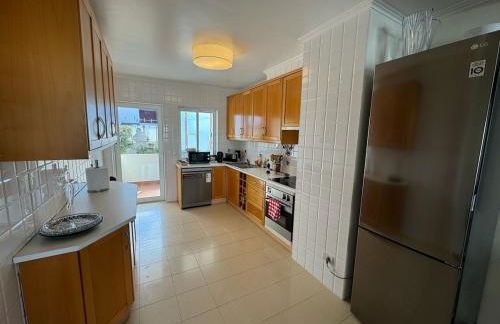 Top floor Marina Duplex - Photo 2