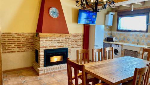 La Parada de Jimena-Casa rústica rodeada de bodegas en Rueda - Foto 4