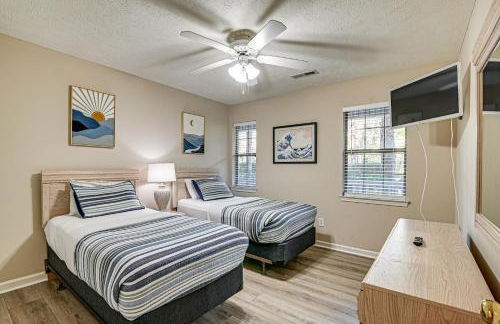 Pawleys Island Condo with Screened Porch and Golfing! - Foto 16