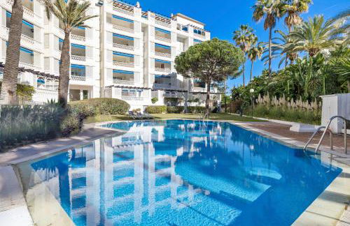 Apartamento de 2 dormitorios en Las Gaviotas - Puerto Banús - Photo 25