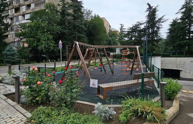 Tbilisi Gardens One Bedroom With Pool - Foto 14