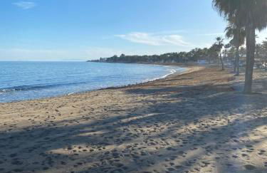 New - MiJa basement Loft Apartment steps from Beach - perfect for Sun and Sport Seekers - Foto 7