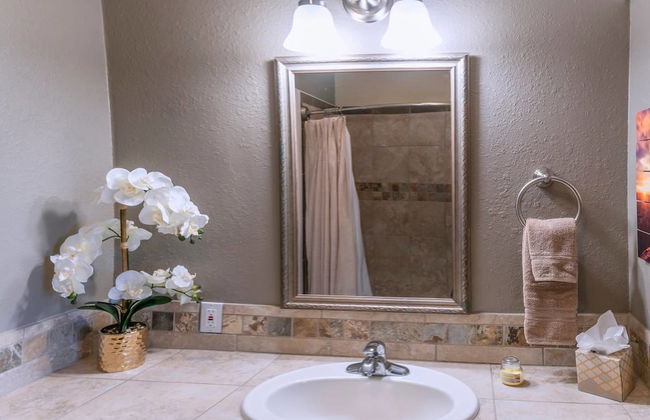 Racing Horse Ranch with Unlimited Golf - Photo 21