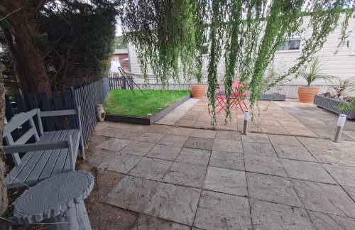 Lakes and woodlands hiking Overstone Holiday Park - Foto 59