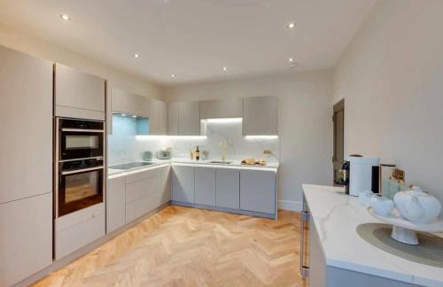 Newly renovated 4 Bedroom Cottage with Wood Burner - Foto 10