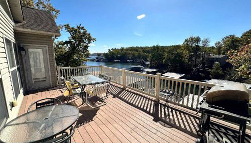 Lake It Easy - Waterfront Getaway with 7 Bedrooms - Foto 3