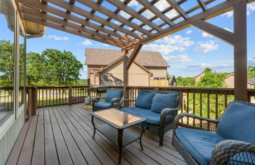Hickory Hideaway with Communal Pool Access - Photo 43