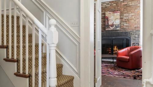 The Grand Escape 2 Historic Homes Sleeps 18 - COMBO - Foto 2