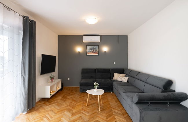 House Rose With Garden and Pool - Foto 13