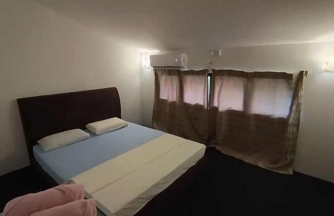 OYO HOME 90751 Jasura Lodge Kiulu - Foto 15