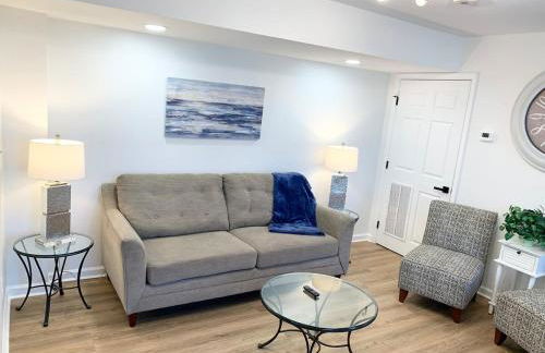 Comfy Cozy 2BD-2BA apt in Federal Hill - Photo 24
