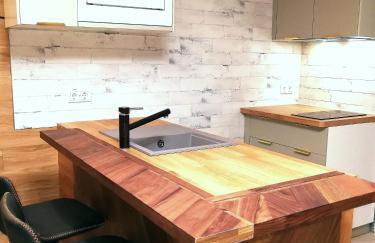 RIVER SIDE near FRANKFURT-AIR CONDITION-PRIVATE PARKING - Foto 13