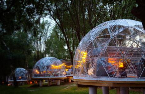 JURA GLAMP luksusowe całoroczne domki na wyłączność KOPUŁY IGLOO taras ogród - Foto 2