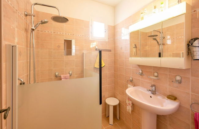 Well-equipped Village House Near Beaches - Foto 21