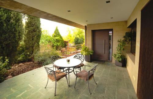 CASA LAS 7 CEPAS moderna y acogedora en plena naturaleza - Foto 10