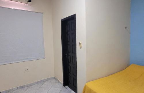 Casa espaçosa com linda piscina - Foto 12