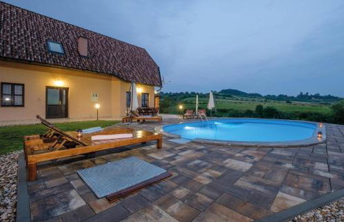 Cozy Home In Krasic With Sauna - Foto 16