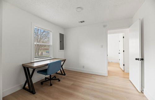 Spacious McKinney Bungalow - 4 Bedrooms - Foto 28