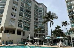 Apart Hotel Porto Itaipu Camboinhas 100 mts da praia - Foto 4