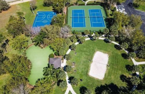 Themed Windsor Hills 6BR Private Pool Gameroom - Foto 49