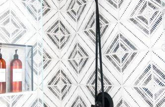 Luxurious Bohemian Bungalow in Lincolnville - Mins from Downtown! - Photo 37