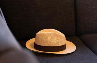 Villa & Stone House with Pool, 10 Mins to Skala Eressos Beach - Foto 8