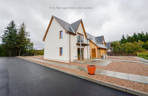 Tower Ridge Courtyard - Photo 3