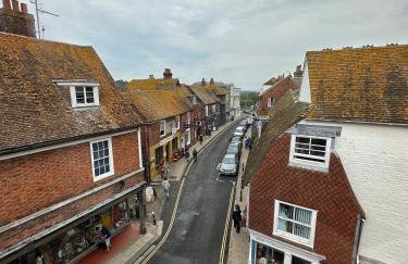 The Brontë Wing at The Apothecary Rye - Foto 17