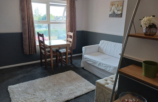 Cosy 1-bed Apartment in Swindon, Private Parking - Foto 11