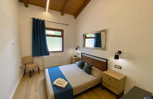 New entire villa with pool and sea views - Photo 30