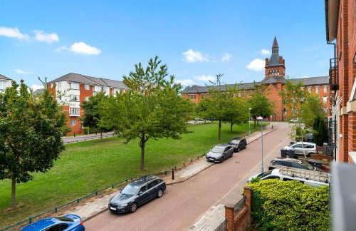 Dote Haven Stylish 2 Bed Apartment - Free Parking and Free High Speed WIFI - Foto 78