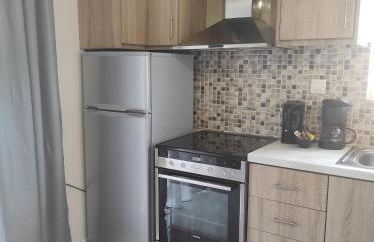 Sunrise Apartment - Photo 9