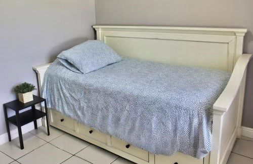 Charming Modern Valrico Getaway - Pets Welcome - Foto 66