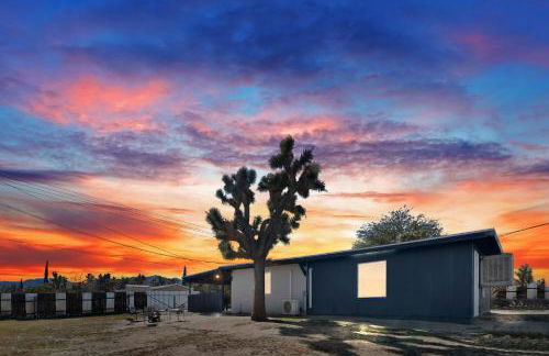 Desert Serenity in Yucca/Joshua Tree w/AC & Fire pit - Foto 1