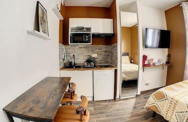 STUDIO GARE AMIENS TOUT ÉQUIPÉ NETFLIX WIFI 2PERS - Foto 8