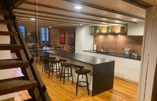 Lumberjack Inn with rooftop - Foto 14