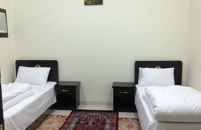 Al Eairy Furnished Apartments Tabuk 6 - Foto 1