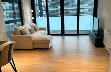 Stylist 2 Bedroom Apartment in Central London - Foto 48