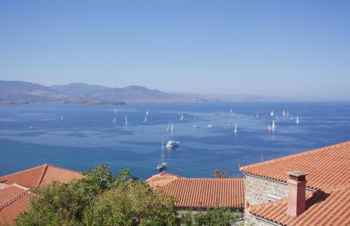 The Schoolmistress With The Golden Eyes, studios & rooms - Photo 16