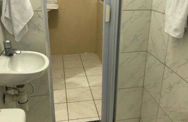 Oxe Rooms - Quartos no Centro - Foto 49