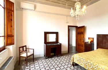 Elegante dimora a poca distanza dal mare - Foto 35