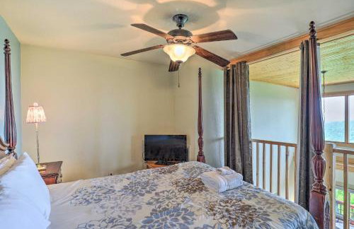 Getaway Chalet in Mars Hill with Hot Tub and Views! - Foto 15