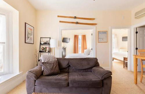 HISTORIC COMFY CONDO- Heart of Ellicottville, Self Checkin - Foto 4