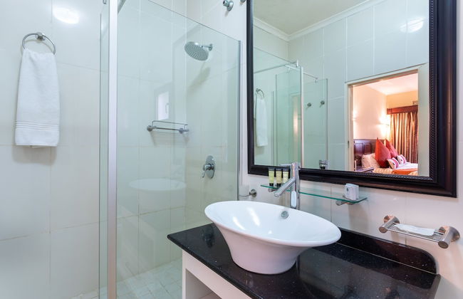 Fallsway Apartments Burley Court - Photo 17