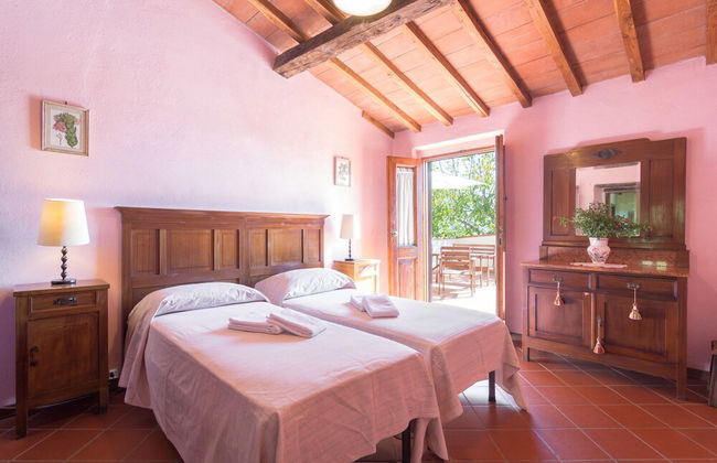 Lovely Estate not far From Florence With Olives Trees - Foto 9