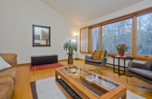 Amherst Woodland Escape - Foto 18