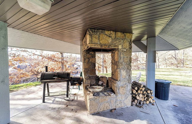 Lazy L at the Lake Chic 3 BDR Condo w/ Boat Slip - Photo 37