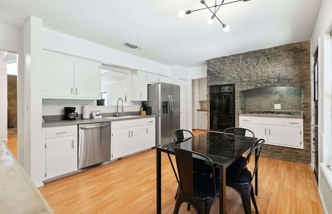 Quiet 4 Bedroom Home Located off Sola - Foto 14