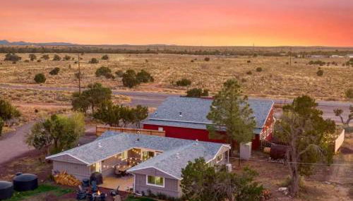 25 Min to Grand Canyon Shuffleboard Fire Pit - Foto 2