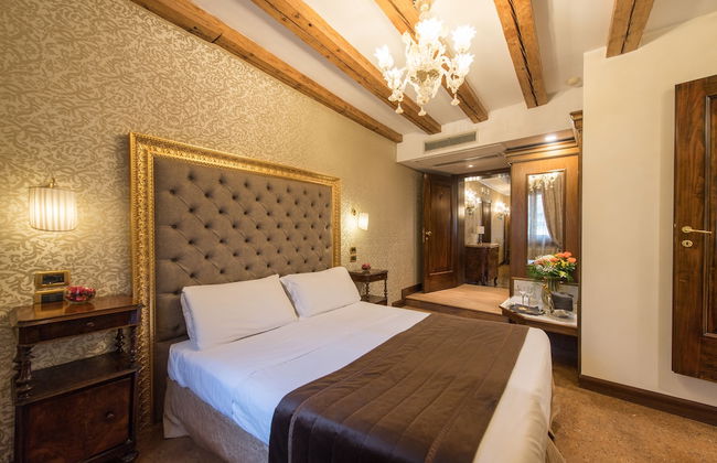 Palazzo Bembo - Exclusive Accommodation - Photo 12
